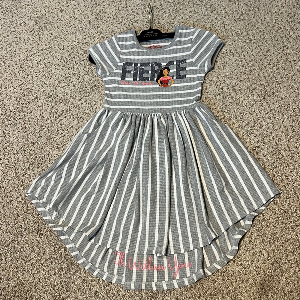 Girls dress